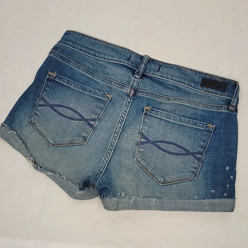 Abercrombie & Fitch distressed spattered